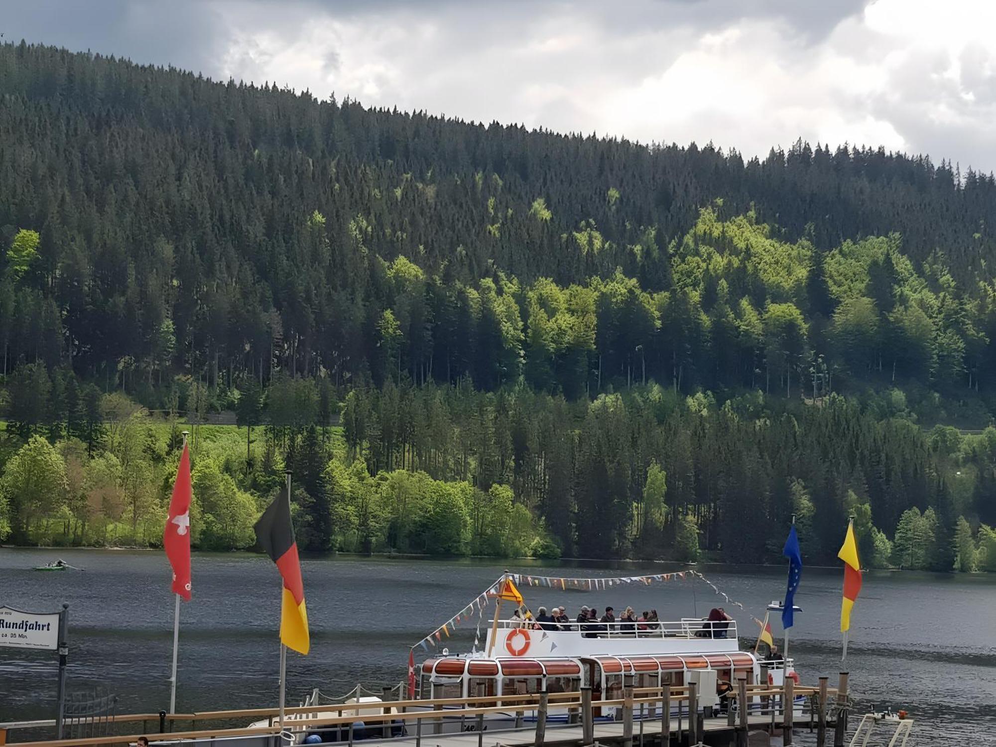 Haus Schwedes Apartamento Titisee-Neustadt Exterior foto